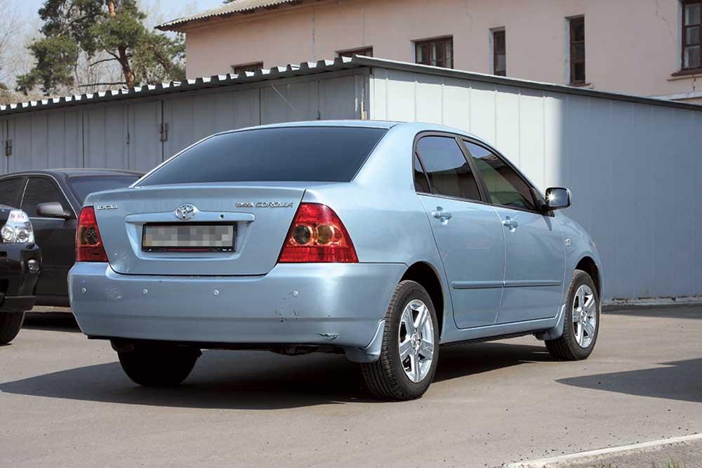 Королла е120 замена. Тойота Королла 120 кузов седан. Тойота Королла е120 седан. Toyota Corolla 120.