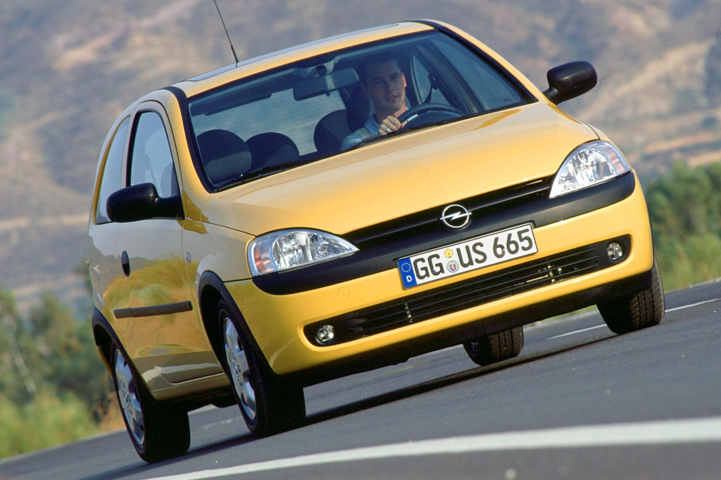 Opel corsa c. Опель Корса поколение 2000-2003. Опель Корса поколения. Corsa c хэтчбек III (f08,f68). Опель Корса Вита.