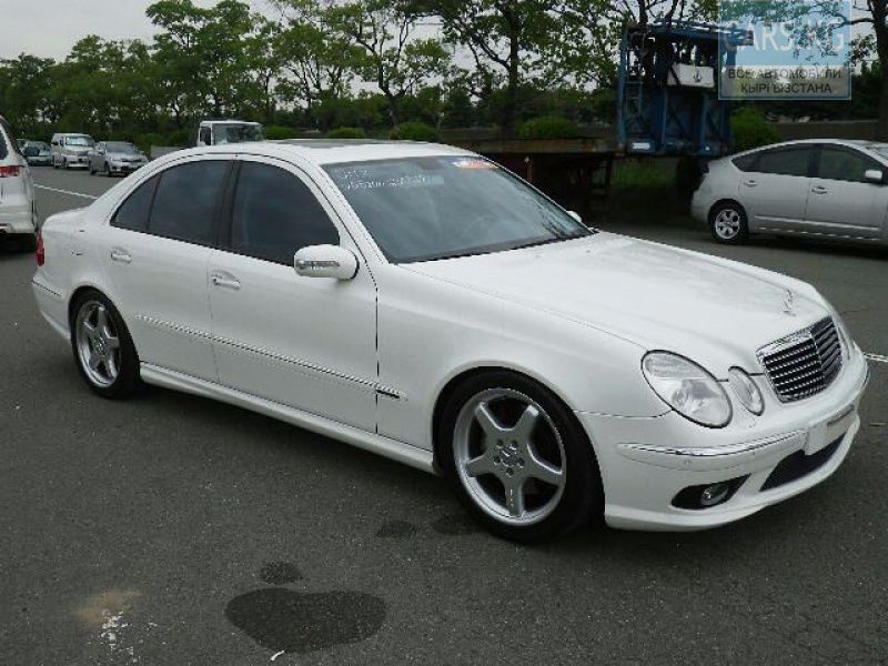 Mercedes Benz e class w211 White