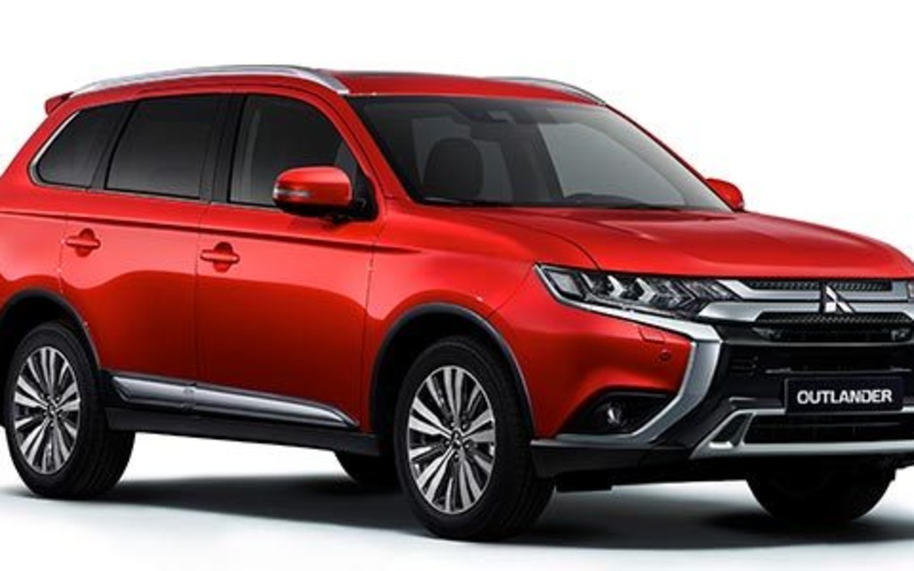 Митсубиси аутлендер 2019. Митсубиси Аутлендер 2019 красный. Mitsubishi Outlander PHEV 7. Mitsubishi Outlander красный 2021. Mitsubishi Outlander 2020 Red.