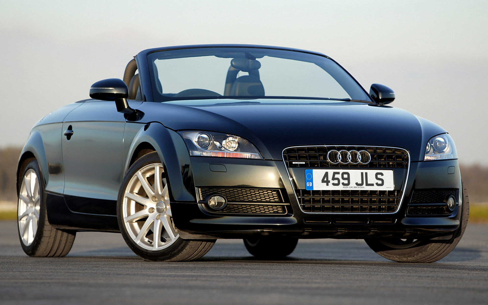 Характеристика ауди. Audi TT Roadster 2007. Audi TT 8j Roadster. Audi TT Roadster 2007-2010. Audi TT 8j кабриолет.