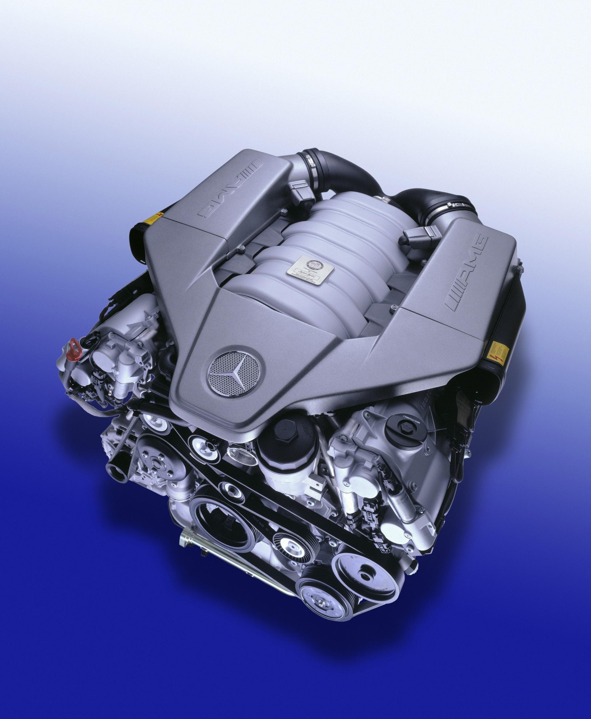 Какие двигатели мерседес самые надежные. Мотор 6.2 AMG. 6.3 Мотор Мерседес. Мотор Мерседес 6.3 AMG. Mercedes m156.